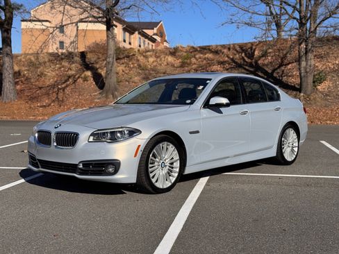 Used 2016 BMW 550i xDrive Sedan image 4
