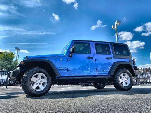 Used 2016 Jeep Wrangler Unlimited Sport w/ Quick Order Package 24S AWD/4WD image 5