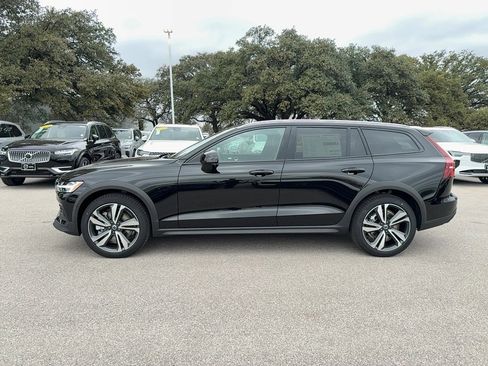 New 2026 Volvo V60 B5 Cross Country Plus w/ Protection Package Premier AWD/4WD image 3