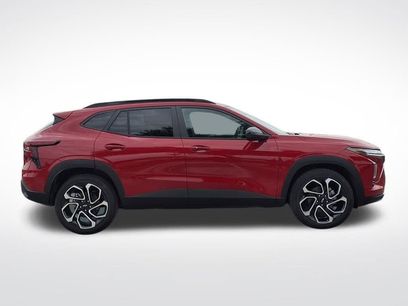 New 2026 Chevrolet Trax RS w/ Sunroof Package