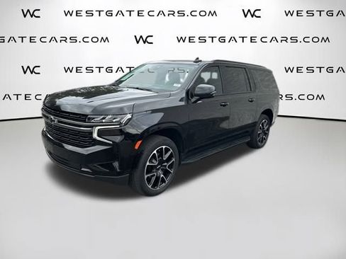 Used 2022 Chevrolet Suburban RST w/ Luxury Package image 1