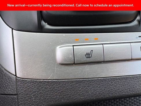 Used 2023 Kia Carnival LX image 14