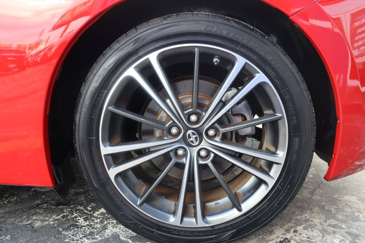Used 2013 Scion FR-S RWD image 28