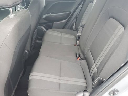 Used 2020 Hyundai Venue SEL FWD image 12