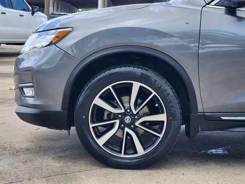 Used 2019 Nissan Rogue SL w/ Premium Package AWD/4WD image 8