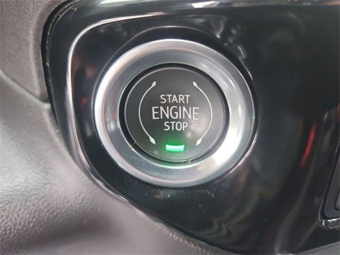 Used 2023 GMC Sierra 1500 SLT w/ SLT Premium Package image 17