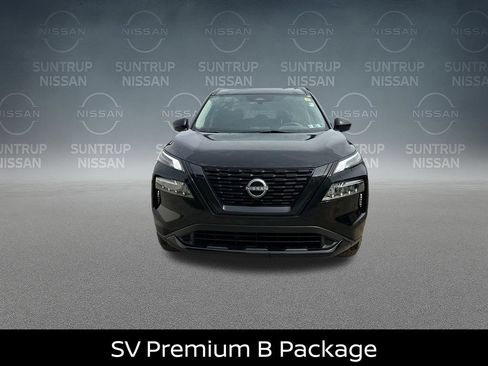 Certified 2023 Nissan Rogue SV w/ SV Premium B Package AWD/4WD image 8