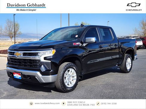 Used 2024 Chevrolet Silverado 1500 LT w/ Z71 Off-Road Package AWD/4WD image 1