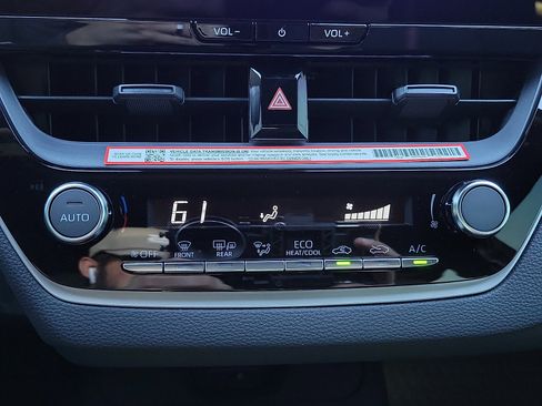 New 2026 Toyota Corolla SE w/ SE Premium Package image 15