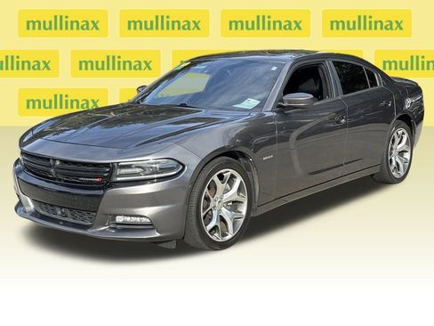 Used 2015 Dodge Charger R/T w/ Plus Group image 15