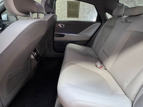 Certified 2025 Hyundai Ioniq 6 SEL image 16