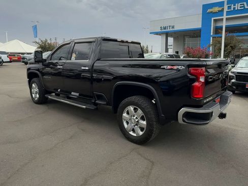 Used 2020 Chevrolet Silverado 2500 LTZ w/ LTZ Premium Package image 5