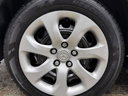 Used 2012 MAZDA MAZDA3 i Sport FWD image 11