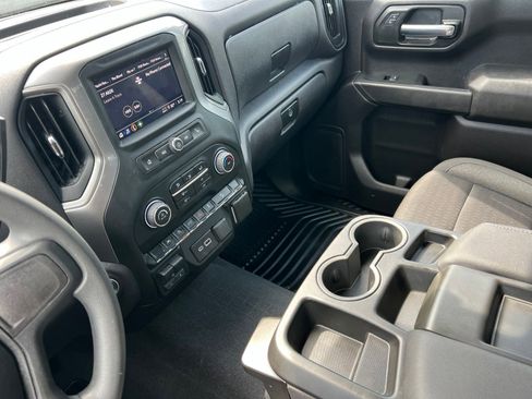 Used 2024 Chevrolet Silverado 1500 Custom Trail Boss AWD/4WD image 22