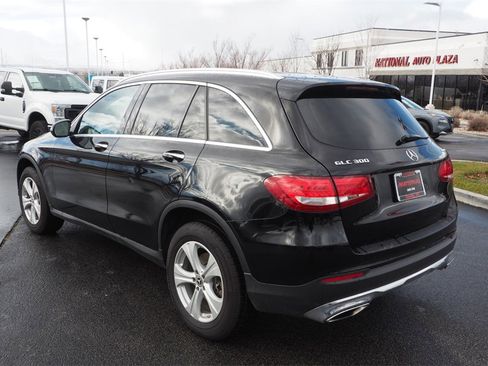 Used 2017 Mercedes-Benz GLC 300 4MATIC image 7