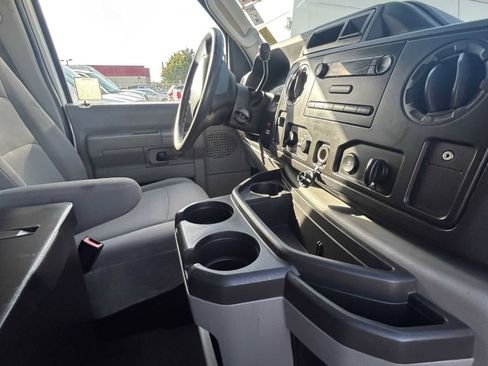 Used 2013 Ford E-150 and Econoline 150 w/ PWR Group image 32