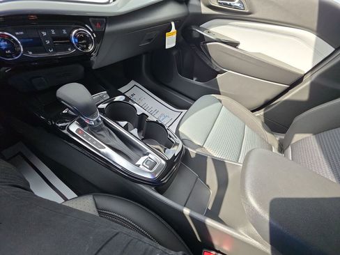 New 2026 Chevrolet Trax LT w/ Driver Confidence Package FWD image 20