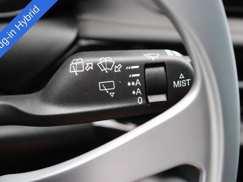 Used 2024 Alfa Romeo Tonale Veloce w/ Premium Interior Package AWD/4WD image 25