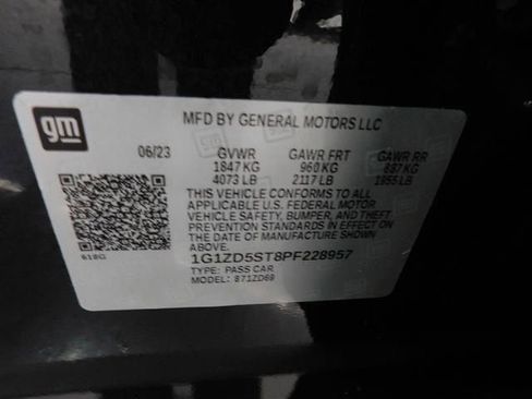 Used 2023 Chevrolet Malibu LT image 34