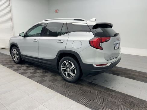 Certified 2018 GMC Terrain SLT w/ Preferred Package image 3