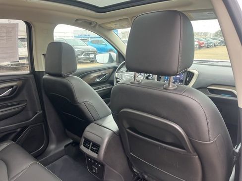 Used 2022 GMC Terrain Denali w/ Denali Premium Package image 54