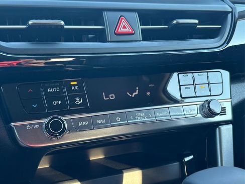 New 2025 Kia Seltos S image 22