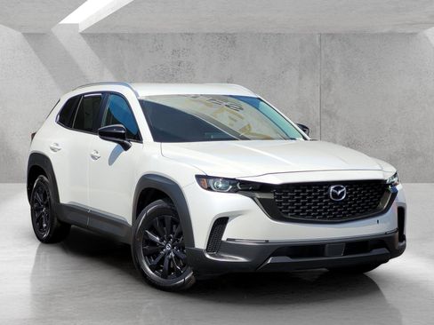 Used 2025 MAZDA CX-50 AWD 2.5 S w/ Preferred Package image 2