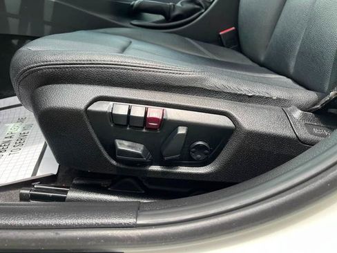 Used 2014 BMW 320i Sedan RWD image 21