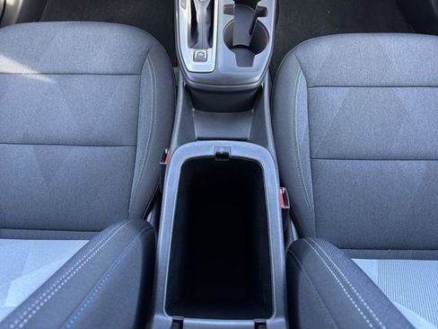 Certified 2025 Chevrolet Trax LS image 32