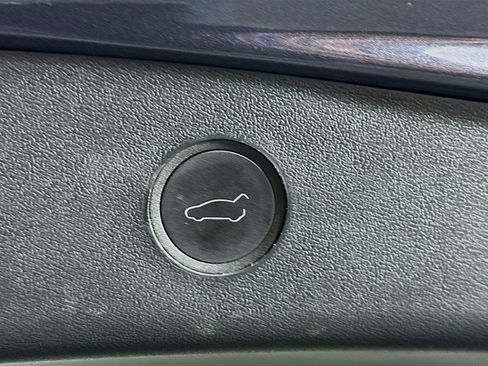 Used 2023 Tesla Model 3 Standard Range RWD image 27