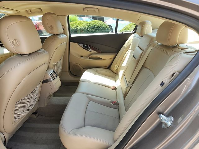 Used 2012 Buick LaCrosse Touring FWD image 10