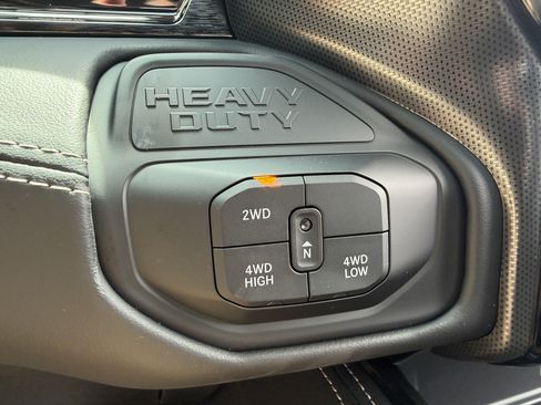 New 2026 RAM 3500 Limited AWD/4WD image 44