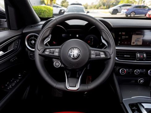 New 2025 Alfa Romeo Stelvio Sprint w/ Veloce Package image 31
