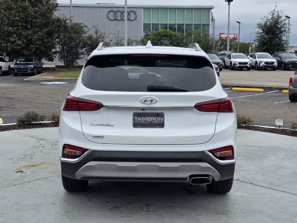Used 2020 Hyundai Santa Fe SEL w/ Convenience + Premium Package FWD image 3