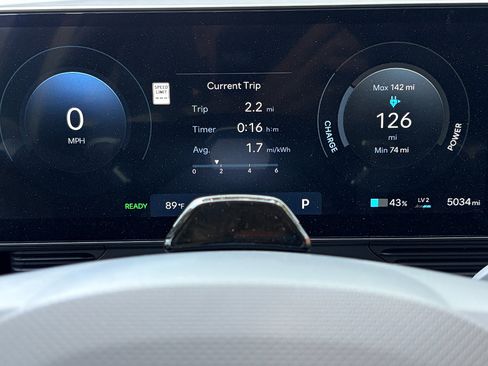 Used 2025 Hyundai Ioniq 5 SE RWD image 11