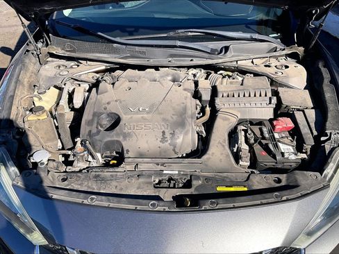 Used 2018 Nissan Maxima Platinum image 10