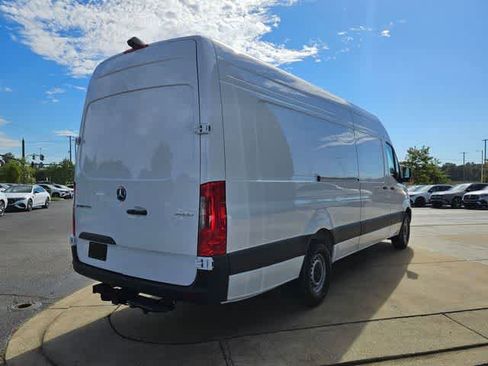 Used 2026 Mercedes-Benz Sprinter 2500 image 7