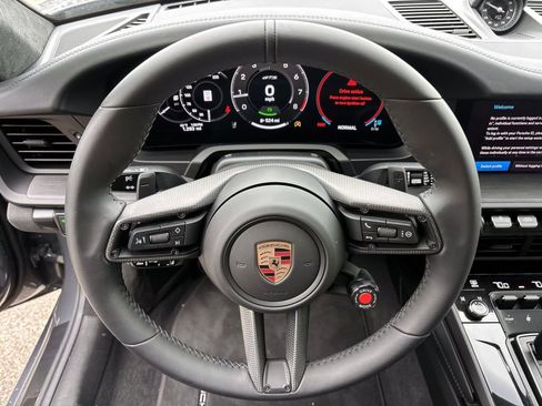 Used 2026 Porsche 911 Carrera GTS RWD image 28