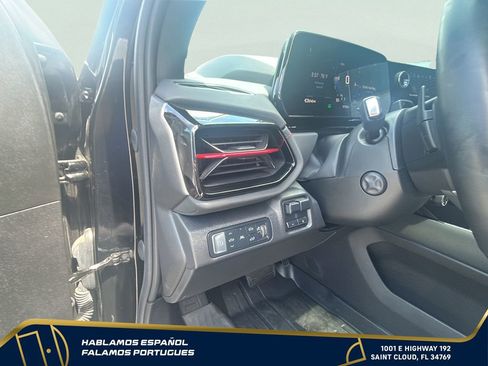 Certified 2025 Chevrolet Silverado EV RST AWD/4WD image 15