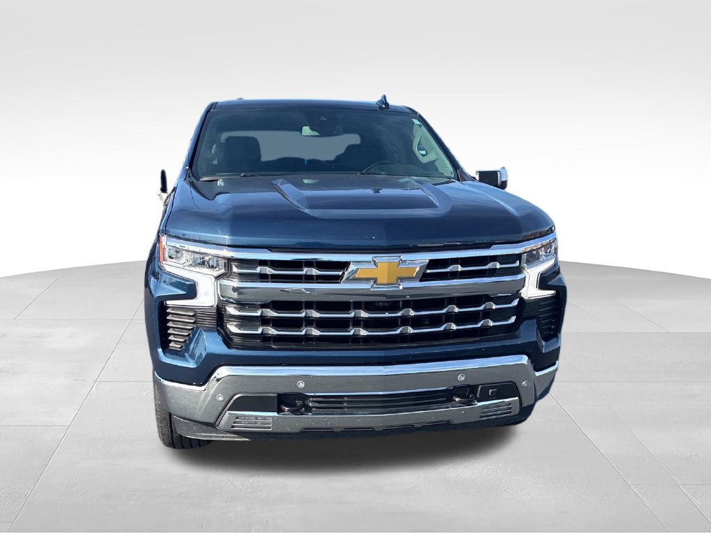 Used 2023 Chevrolet Silverado 1500 LTZ AWD/4WD image 8
