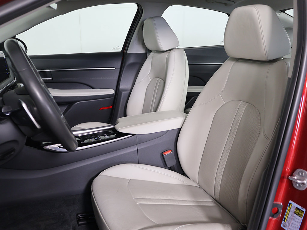 Certified 2023 Hyundai Sonata Limited FWD image 31
