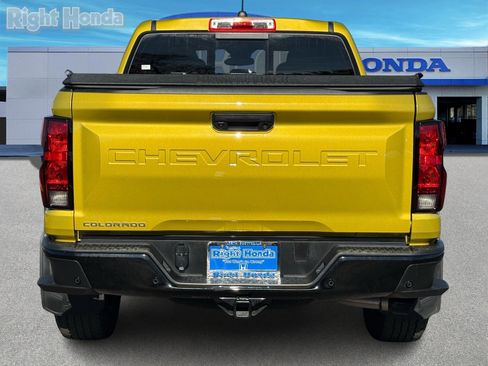Used 2023 Chevrolet Colorado Trail Boss w/ Technology Package image 6