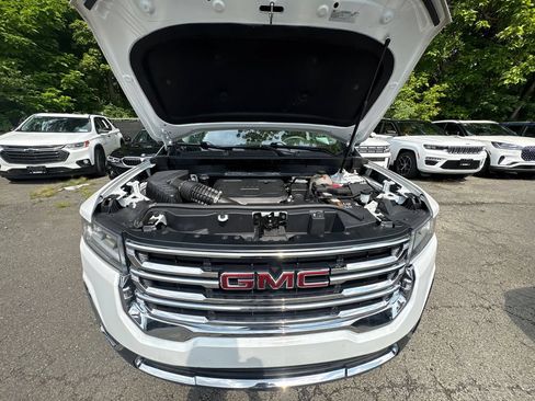 Used 2023 GMC Acadia SLE w/ Driver Convenience Package AWD/4WD image 57