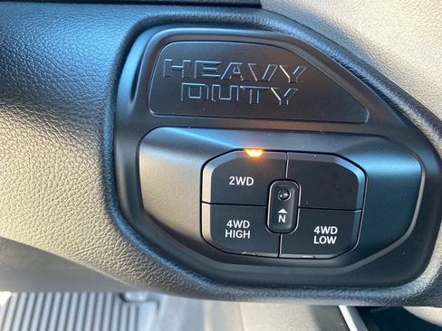 Used 2025 RAM 2500 Big Horn image 12