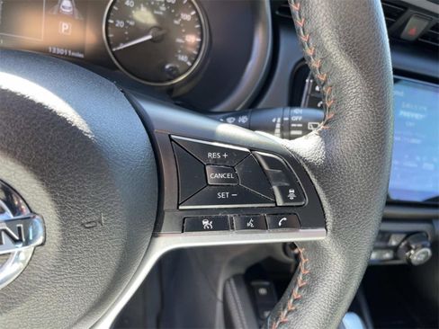 Used 2021 Nissan Kicks SR w/ SR Premium Package image 17