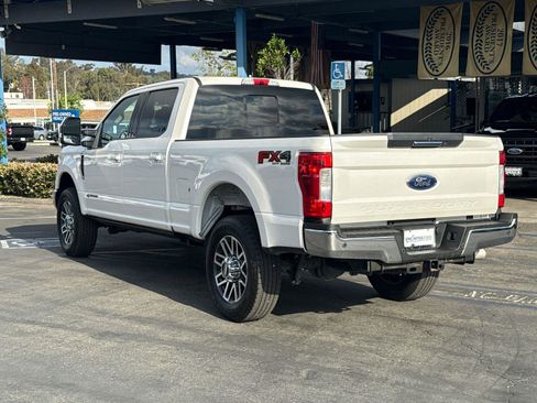 Certified 2019 Ford F250 Lariat w/ Lariat Value Package image 13