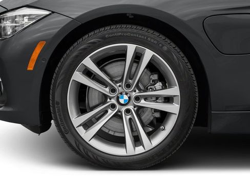 Used 2018 BMW 330e w/ Shadow Sport Edition RWD image 14