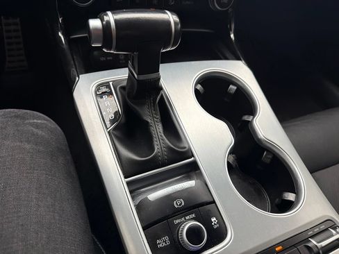 Used 2019 Kia Stinger GT1 RWD image 22