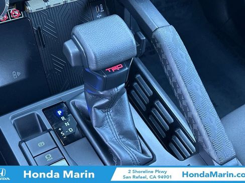 Used 2024 Toyota Tacoma TRD Off-Road image 25