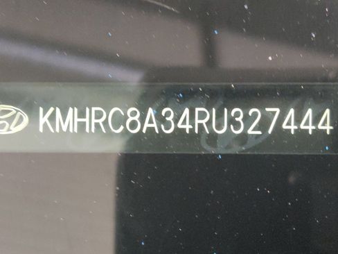 Used 2024 Hyundai Venue SEL FWD image 33